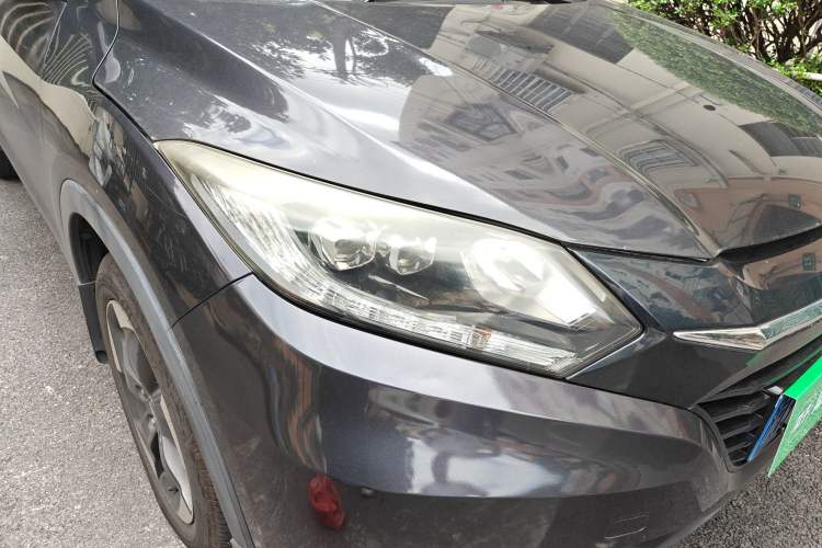 Used Honda Vezel 2015 1.8L CVT 2WD Luxury Model