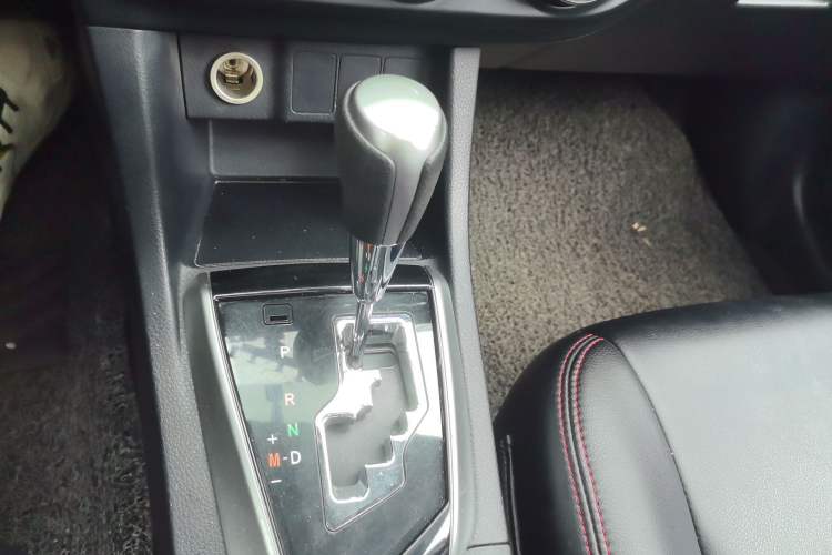 Used Toyota Levin 2014 1.6G CVT Elite Edition Gear Lever