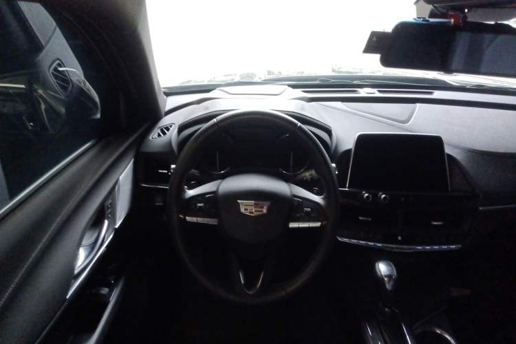 Used Cadillac CT4 2023 25T Luxury Model
