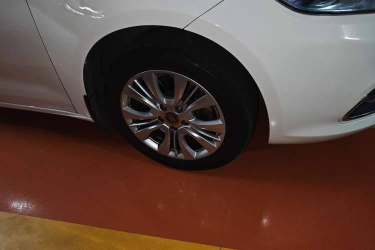 Used Fiat Viaggio 2015 1.4T Automatic Jingxiang Edition