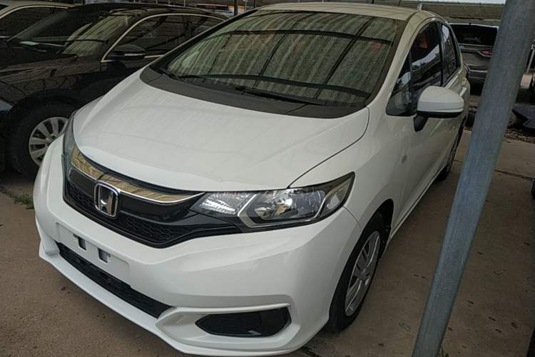 Used Honda Fit 2018 1.5L CVT Comfort Version Guazi used car, China used car export, Used car for sale, Used  cars, Cheapest cars for sale