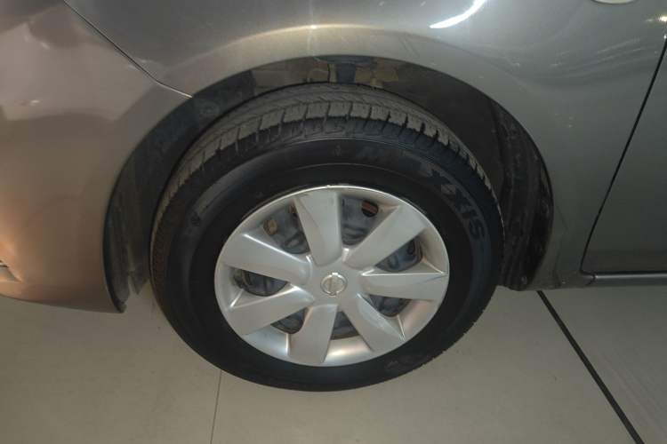 Used Nissan Sunny 2015 1.5XE CVT Comfort Edition Exterior 4