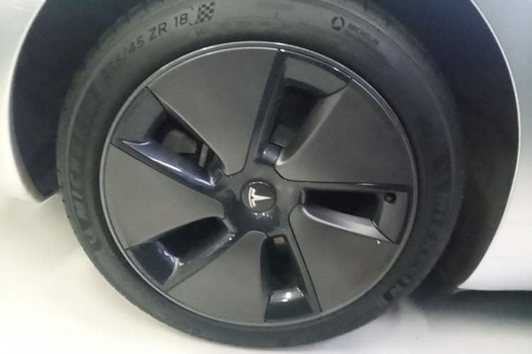 Used Tesla Model 3 2022 Rear-Wheel-Drive Version