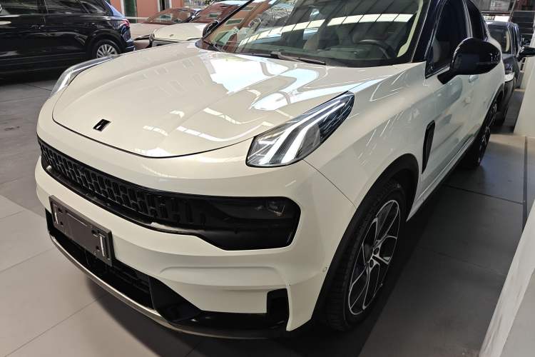 Used Lynk & Co 05 2020 2.0TD Two-Wheel Drive Shine Halo