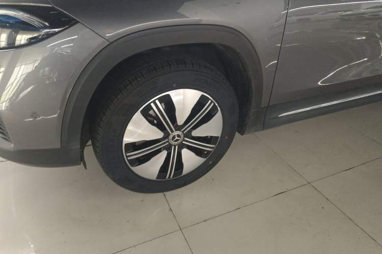 Used Mercedes-Benz EQB 2023 EQB 260 Left Front Wheel Hub