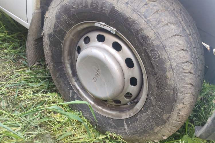 Used JMC Transit 2021 2.8T Space King Taurus Long Wheelbase Mid-Height Rear Single Tire – Step 6-Seater Diesel Euro VI JX493