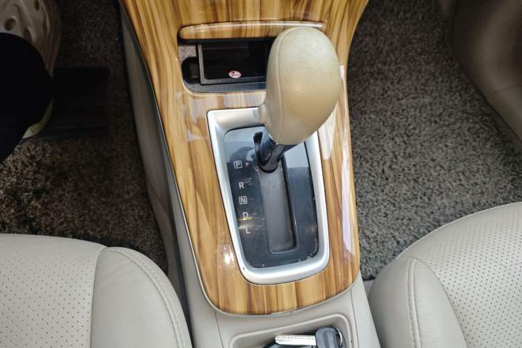 Used Nissan Sylphy 2014 1.6XV CVT Deluxe Edition
