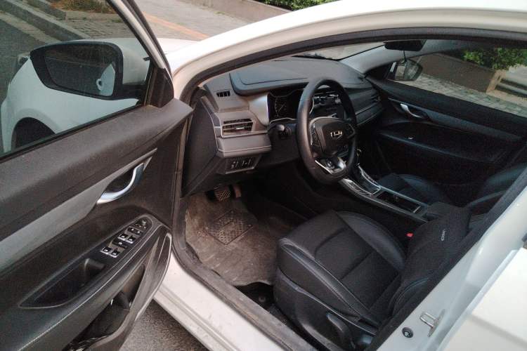 Used Geely Auto Emgrand 2021 UP 1.5L CVT Luxury Model
