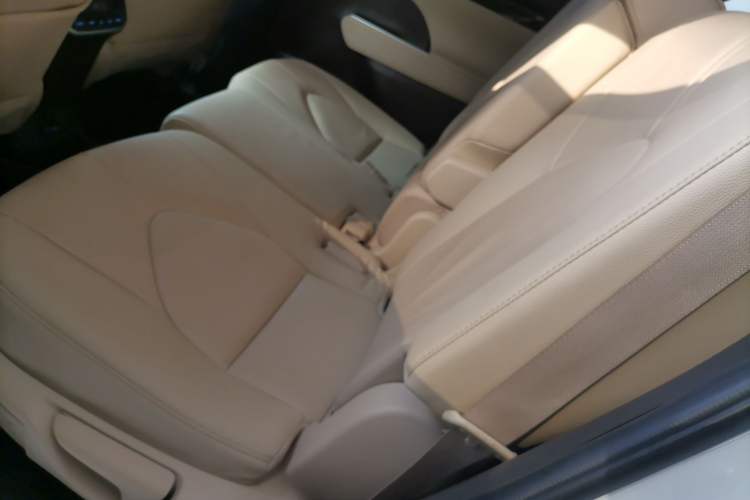 Used Toyota Highlander 2022 Dual-Engine 2.5L Four-Wheel Drive Prestige Version 7 Seats Left Rear Seat