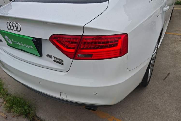 Used Audi A5 2014 Sportback 45 TFSI quattro Right Rear Taillight