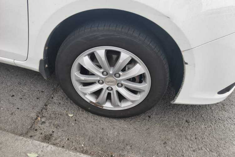 Used BYD Surui 2012 1.5L Manual Luxury Version