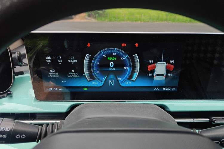 Used BAW Yuanbao 2022 Smart Version
