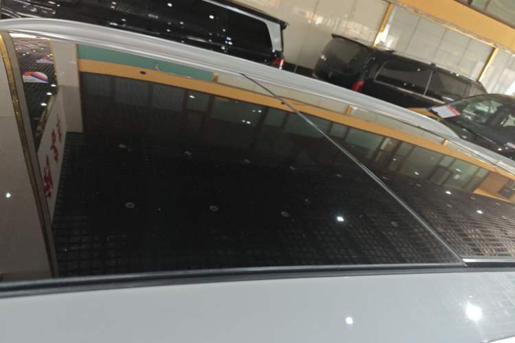 Used BMW X1 2021 xDrive25Li Luxury Model Roof