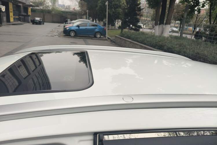 Used Geely Auto Vision X3 2021 PRO 1.5L CVT Deluxe Model