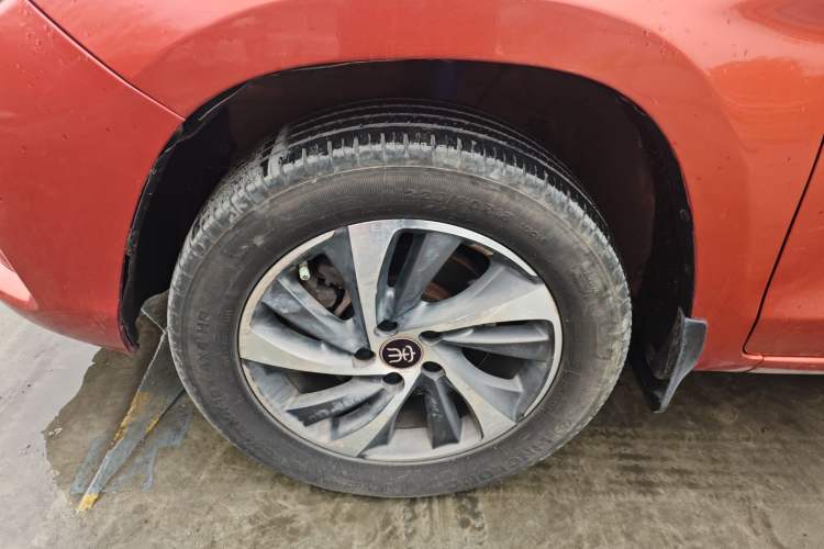 Used BYD Song 2016 2.0TID Automatic Prestige Edition

