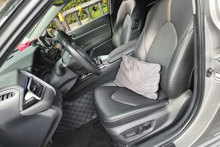 Used Toyota Camry 2023 2.5G Luxury Edition