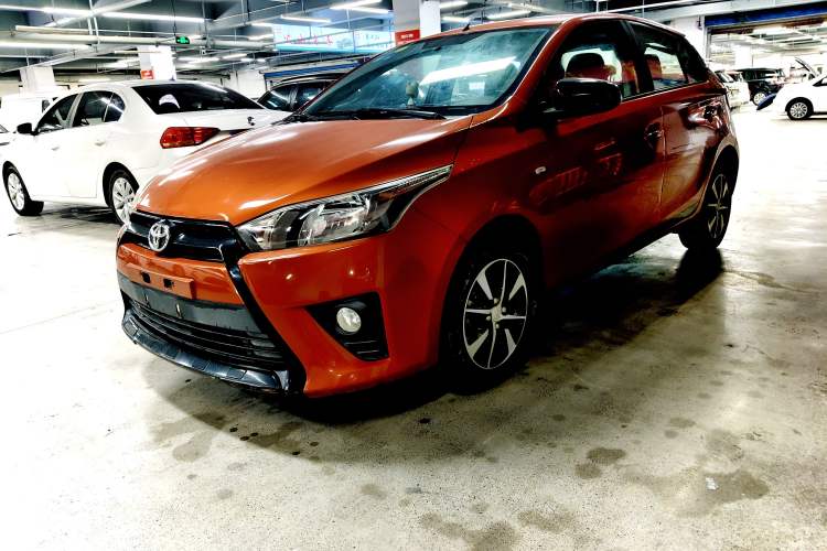 Used Toyota YARiS L Zhi Xuan 2015 1.5G Automatic Orange Limited Edition