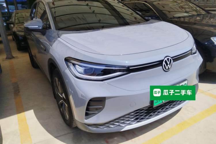 Used Volkswagen ID.4 CROZZ 2024 Revised Version PURE+ Front Right 45 Deg