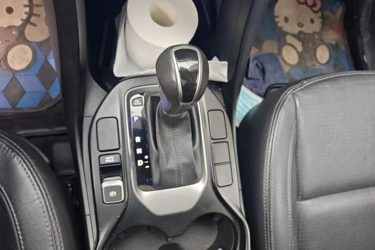 Used Hyundai Santa Fe 2013 2.4L Automatic Two-Wheel Drive Smart Version
