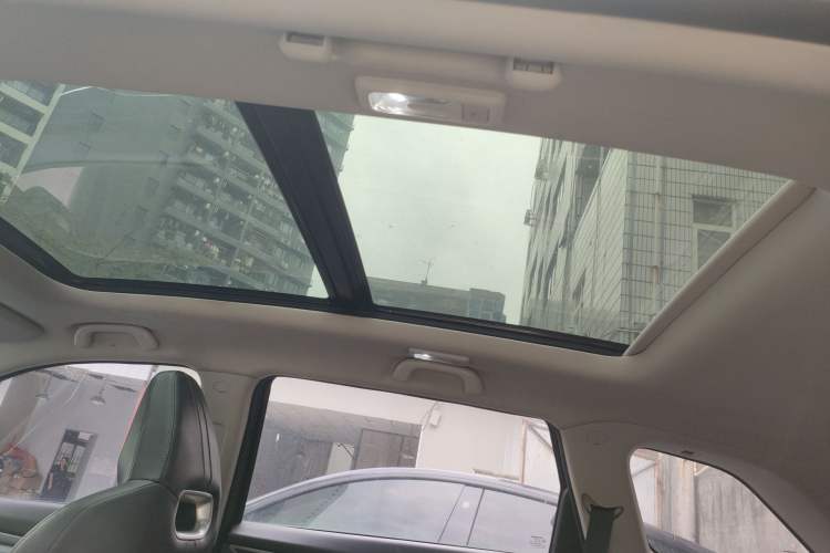 Used CHANGAN CS75 PLUS 2022 Classic Edition 1.5T Automatic Pioneer Model Headliner