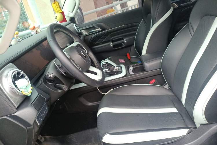 Used Tank 300 2021 City Edition 2.0T—Truly Stylish
