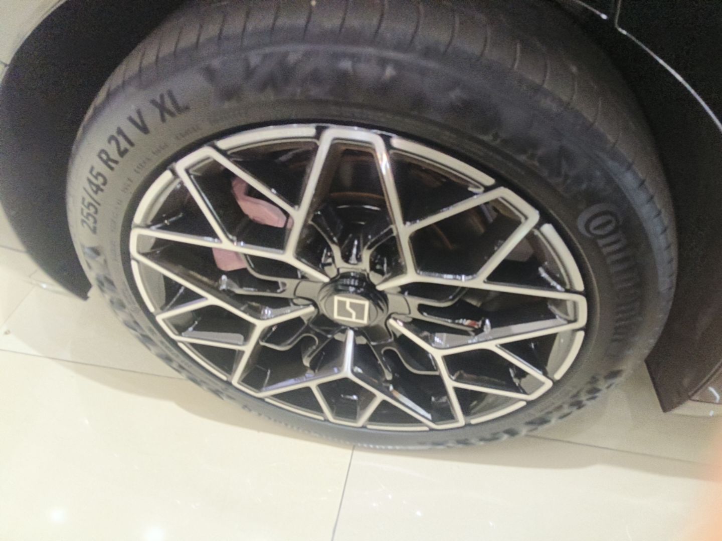 Zeekr 001 2025 WE Edition 95 kWh All-Wheel Drive — снимка 11