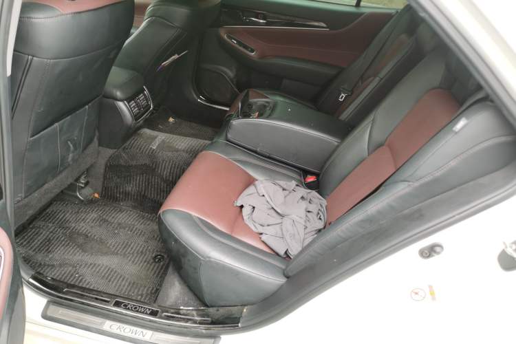 Used Toyota Crown 2018 2.0T Sport Edition
