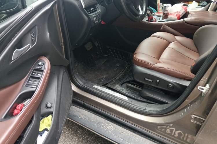 Used Buick Envision 2016 28T Four-Wheel Drive Luxury Model Driver Seat