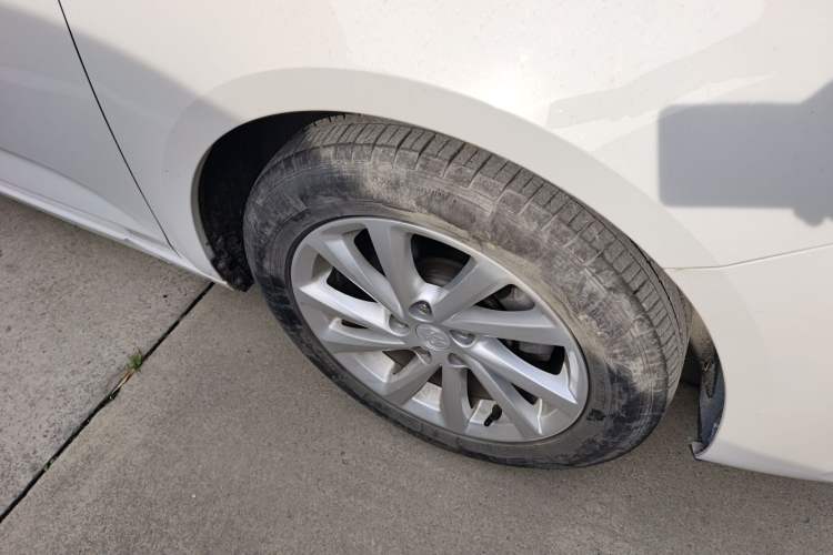 Used Buick Verano 2019 Sedan 15S Automatic Entry Model Exterior 1