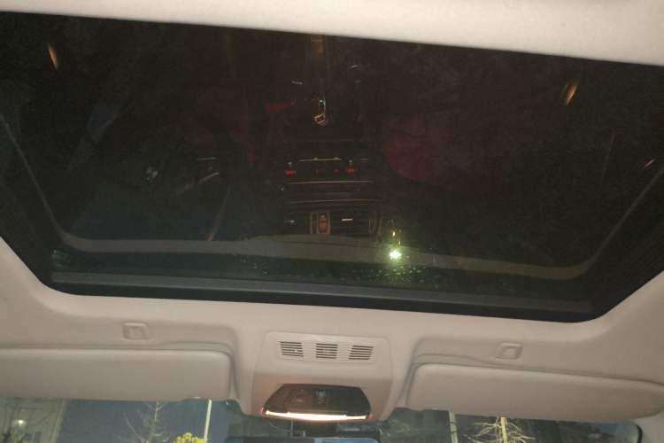 Used BMW 5 Series 2014 525Li Luxury Design Package