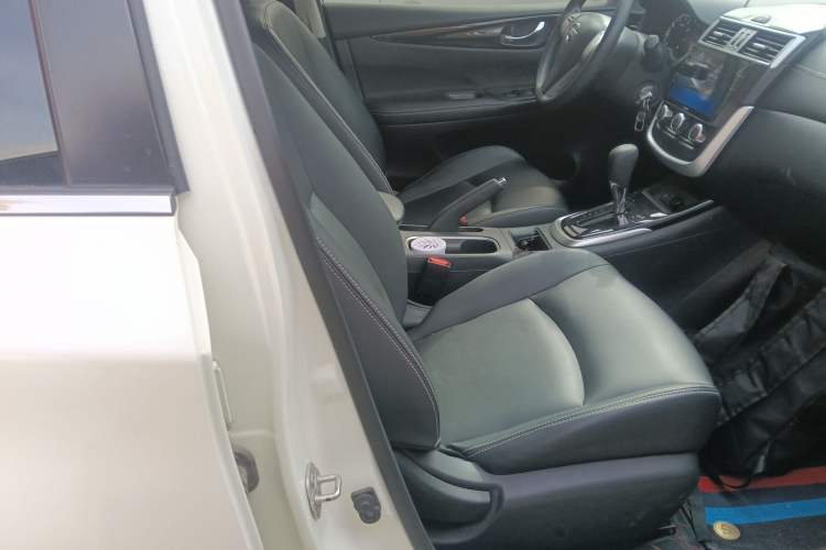 Used Nissan Tiida 2021 1.6L CVT Cool Edition Right Front Seat