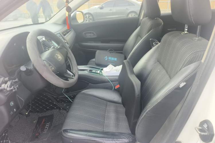 Used Honda Vezel 2015 1.8L CVT 2WD Elite Model