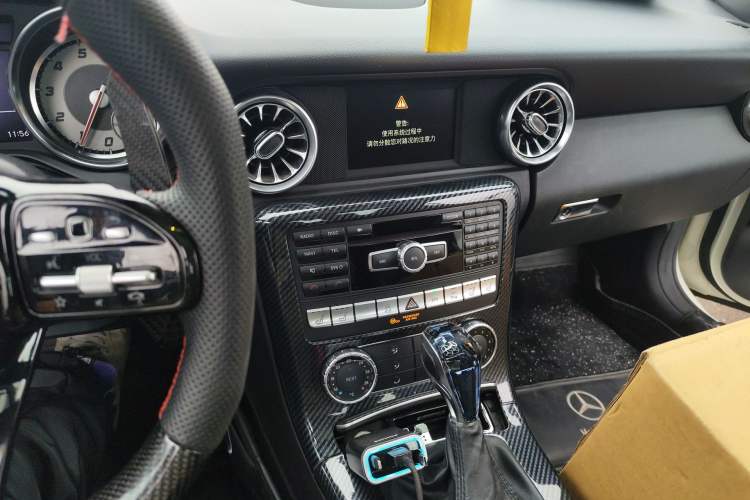 Used Mercedes-Benz SLK-Class 2011 SLK 200 Fashion Model Audio And AC Panel