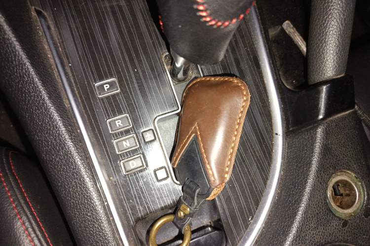 Used Dongfeng Aeolus AX7 2016 2.0L Automatic Zhiyi Trim Vehicle Key