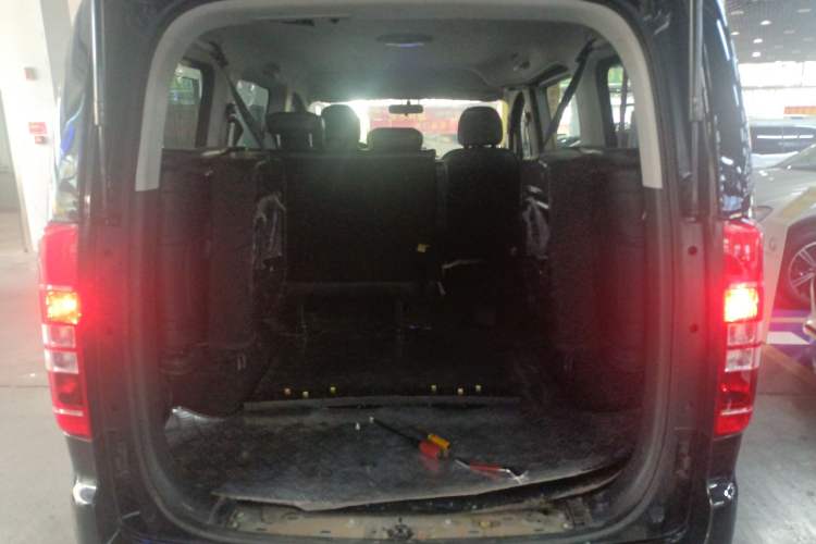 Used JAC Refine M3 2025 1.5T Manual Comfort Edition 7/8 Seats
