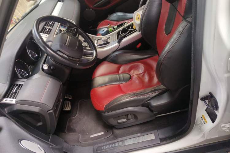 Used Land Rover Range Evoque 2012 2.0T 5-Door Ignite Edition Left Front Seat