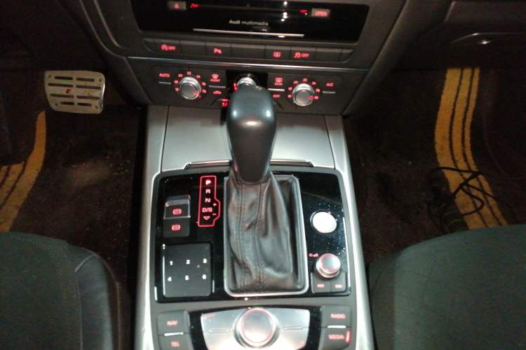 Used Audi A6L 2018 30th Anniversary Edition 35 TFSI Fashion Model