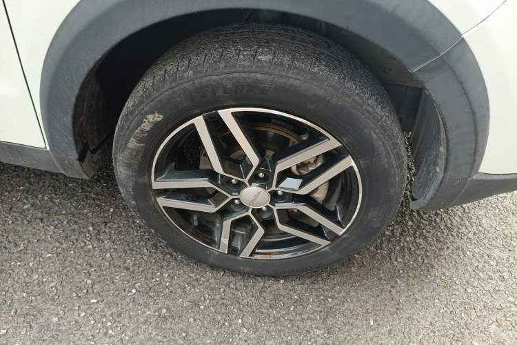 Used Yema Bojun 2019 1.5L Manual Elite Model
