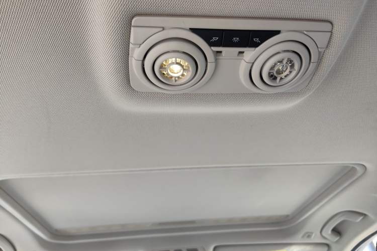 Used BMW 3 Series 2019 320Li Fashion Model
