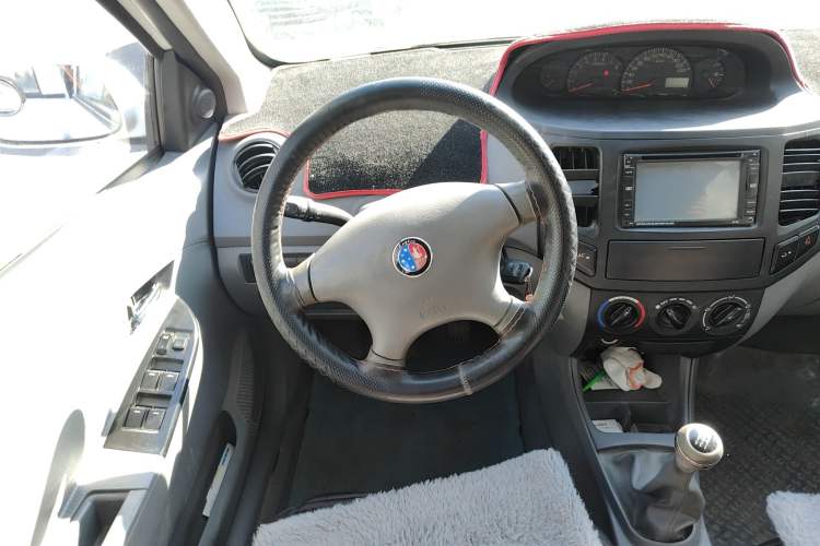 Used Geely Auto Diamond 2013 1.5L Manual Elite Model
