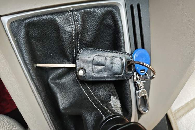 Used Buick GT 2015 15N Manual Elite Edition Vehicle Key