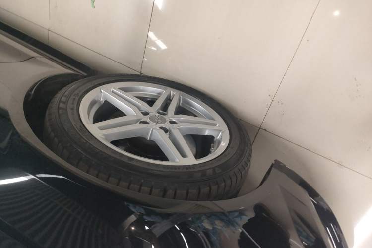 Used Audi A6L 2018 30th Anniversary Edition 30 FSI Style Model
