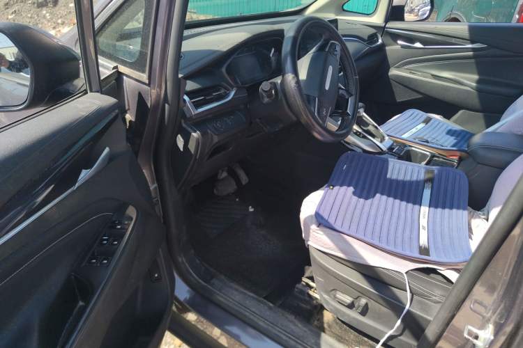 Used SAIC MAXUS G50 2020 1.5T Automatic Luxury Edition Driver Seat