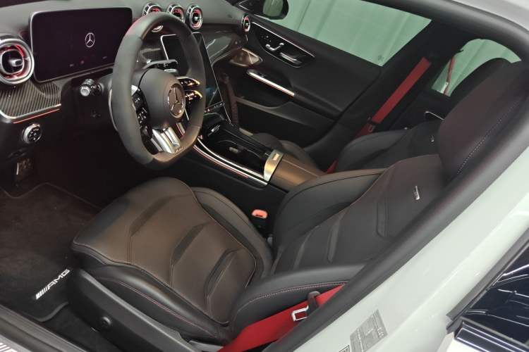 Used Mercedes-Benz C-Class AMG 2023 AMG C 43 4MATIC Estate Special Edition Left Front Seat