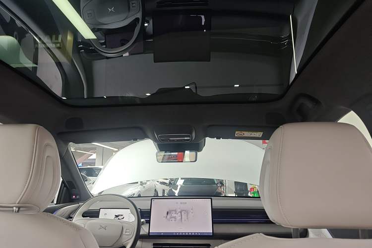 Used XPeng G6 2025 725 Ultra-Long Range Max Flagship Edition