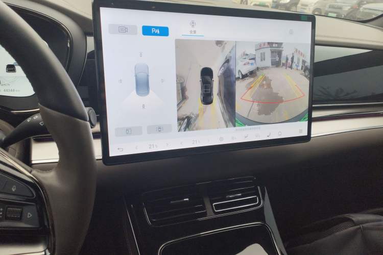 Used BYD Han 2024 EV Glory Edition 506KM Front-Wheel-Drive Premium Model Audio And AC Panel