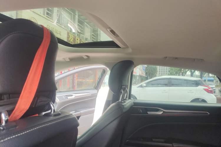 Used Ford Mondeo 2018 EcoBoost 180 Smart Control Fashion Model China V Standard