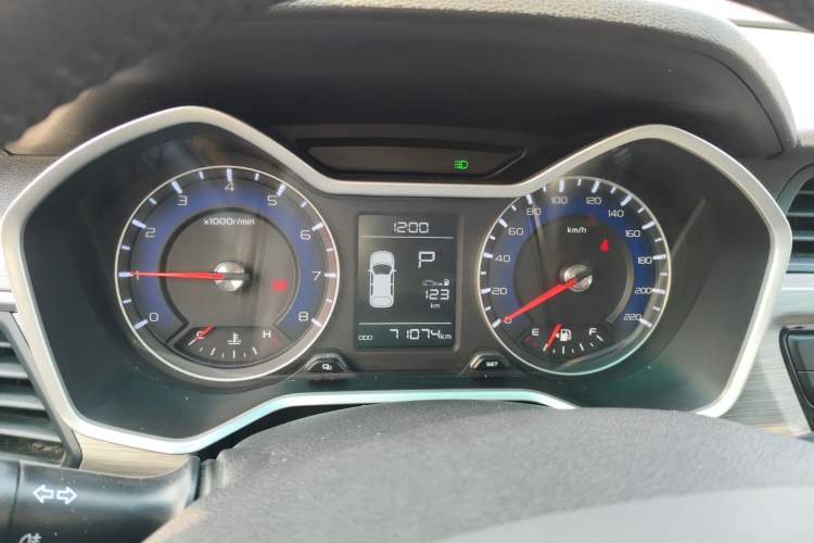 Used Geely Auto Vision X3 2017 1.5L Automatic Elite Model
