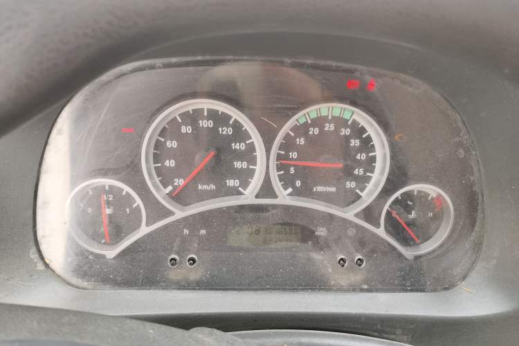 Used Iveco Power Daily 2013 2.8T-A36 Dual-Purpose Passenger and Cargo Vehicle
