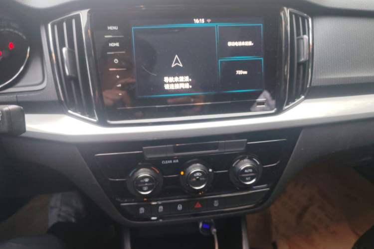 Used Skoda Kamiq 2020 GT 1.5L Automatic Flagship Model China VI Standard Audio And AC Panel